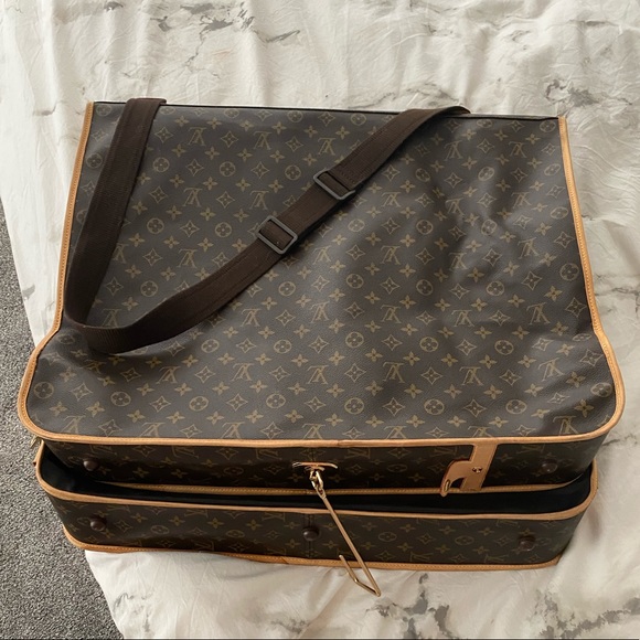 louis vuitton garment bag 3 hangers - Picture 2 of 8
